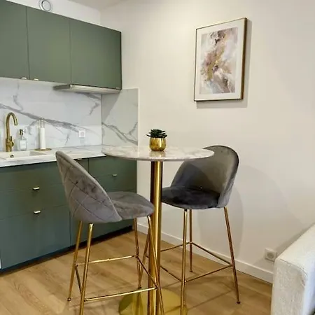 Au Golden Duplex - Centre - Clim - Parking Apartment Narbonne