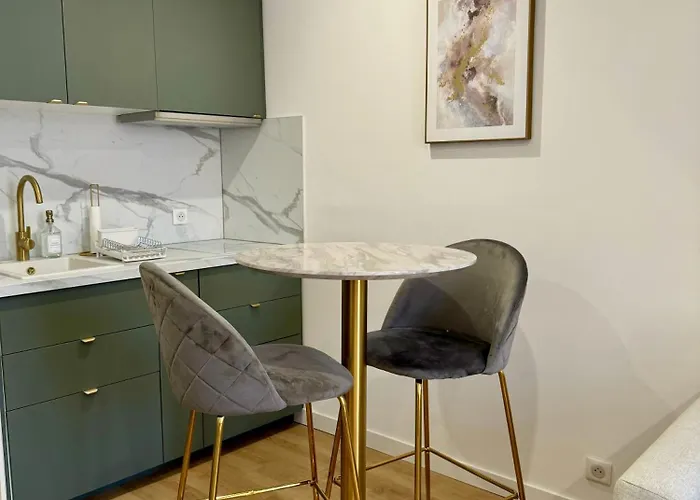 Golden Duplex Calme - Centre - Climatisation - Parking Apartment *